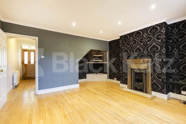 Located within the catchment area of sought after schools in Highgate North Hill, Highgate
